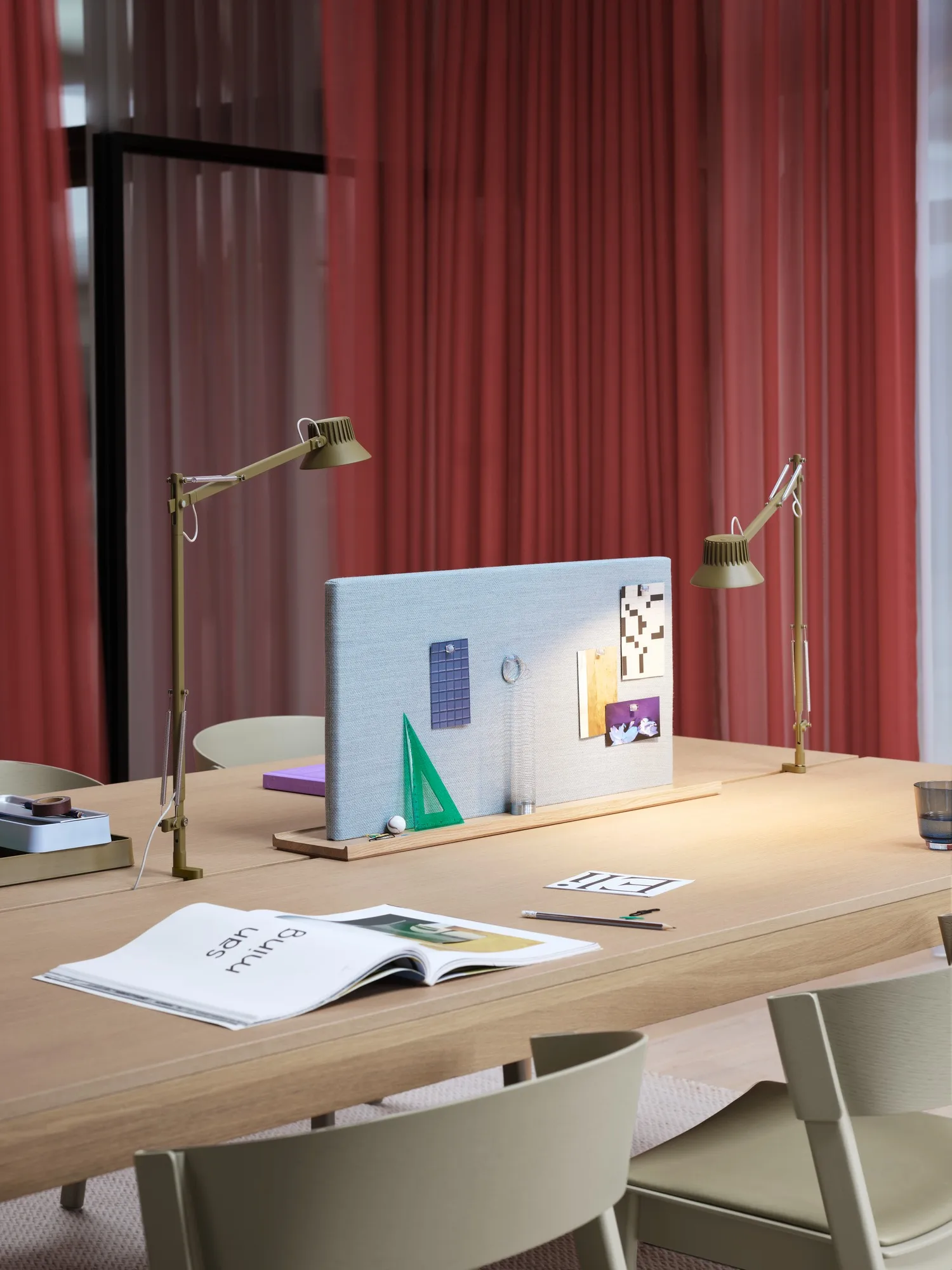 데디케이트 L2 테이블 조명 클조명 포함, Brown Green Muuto | 무토