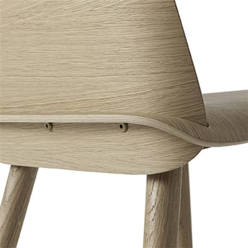너드 다이닝 체어 - oak - Muuto | 무토