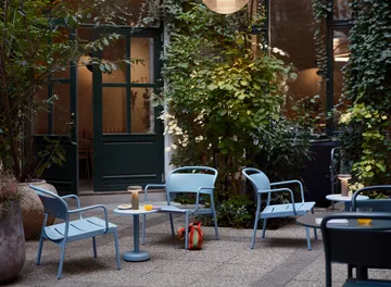 리니어 스틸 라운지 암체어 - Pale blue - Muuto | 무토