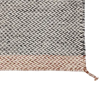 Ply 울 카페트 85x140 cm - black-white - Muuto | 무토