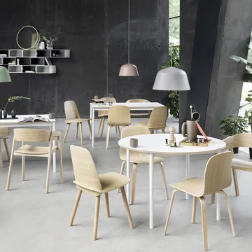베이스 다이닝 테이블 round Ø110 cm - Muuto | 무토