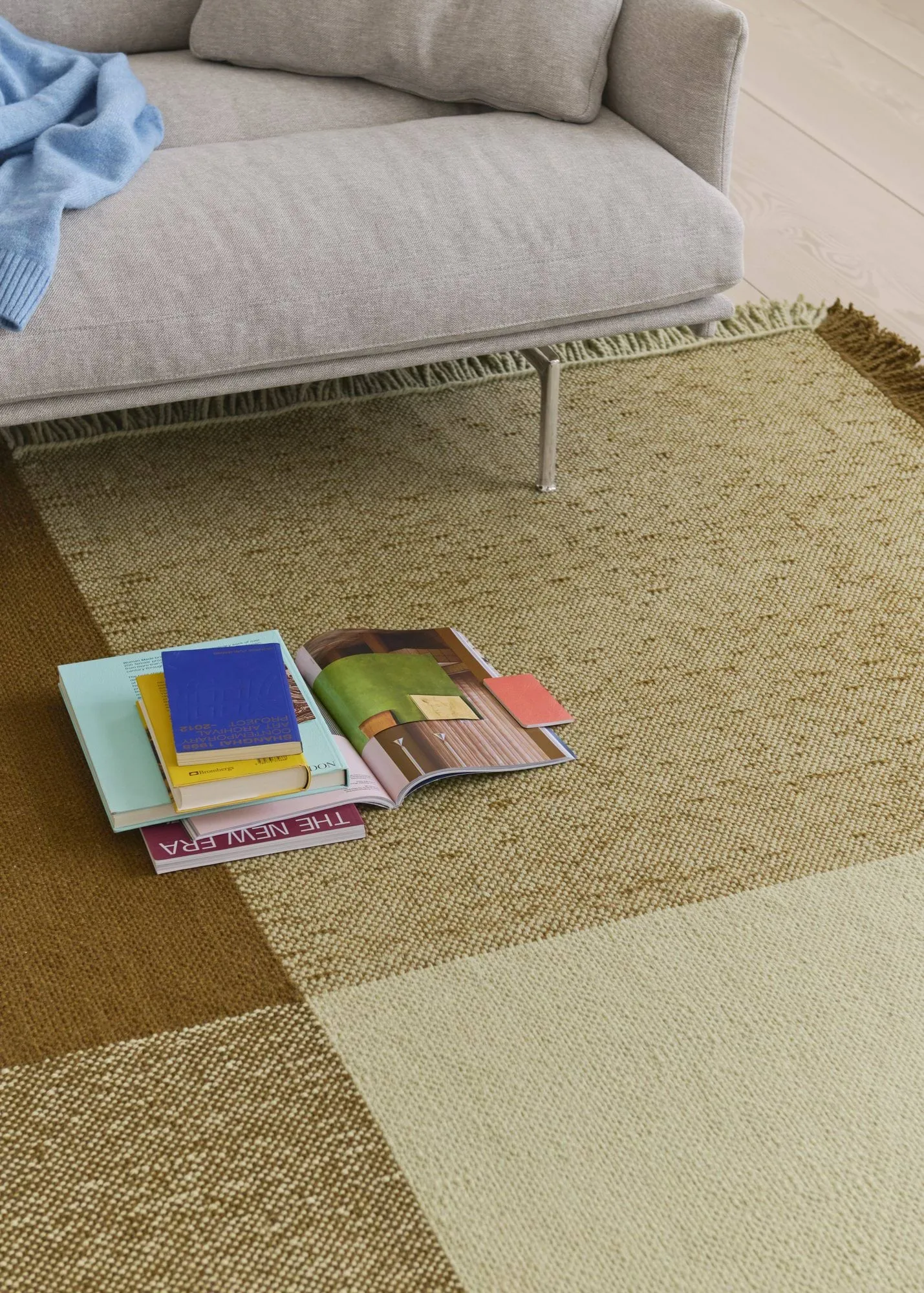 Verso 울 러그, Pale green-warm brown, 258x258 cm Muuto | 무토