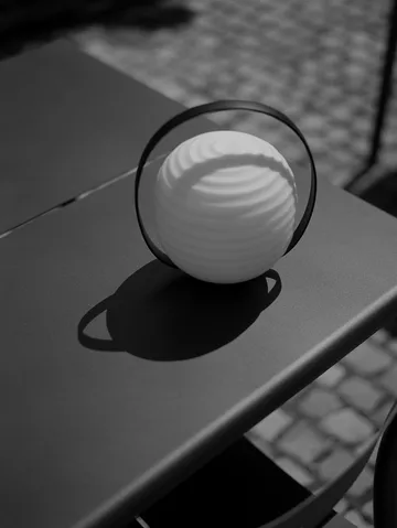 랜턴 무선 테이블 조명 23x18 cm - Black - New Works | 뉴웍스