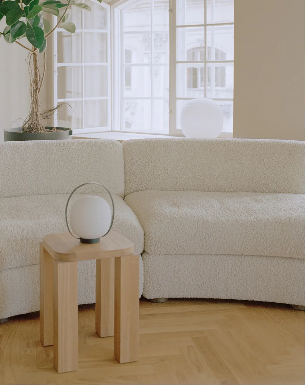 랜턴 무선 테이블 조명 23x18 cm, Black New Works | 뉴웍스