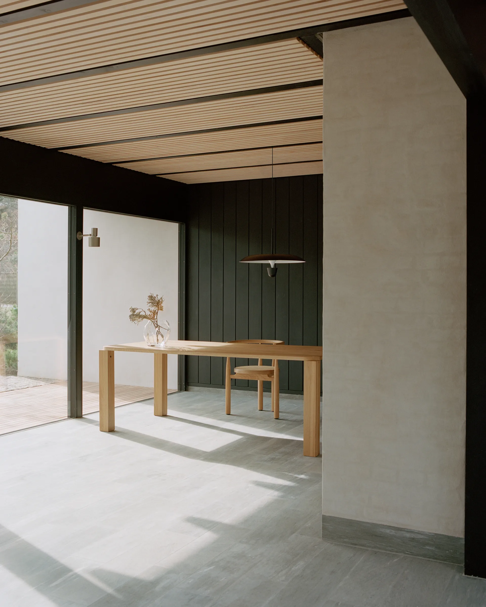 샹터렐 펜던트 조명 Ø55 cm, Black New Works | 뉴웍스