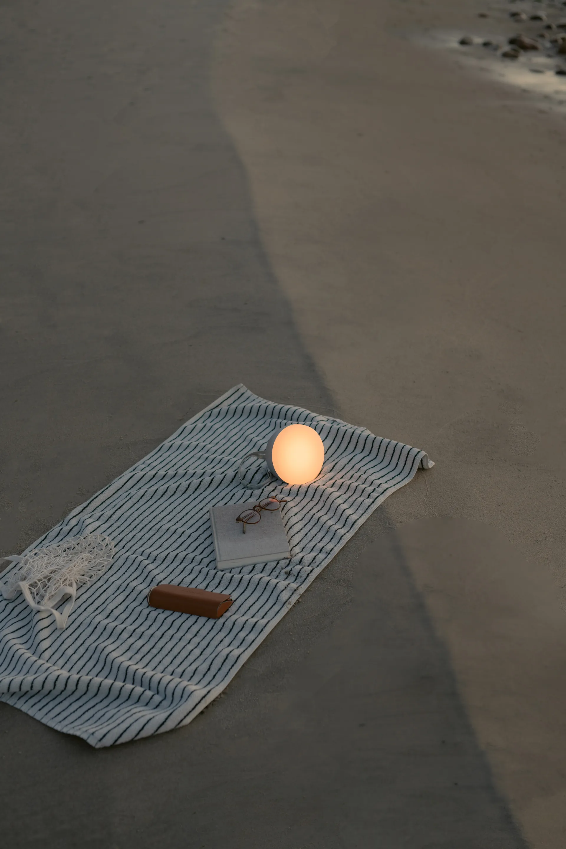 스피어 무선 조명, Warm grey New Works | 뉴웍스