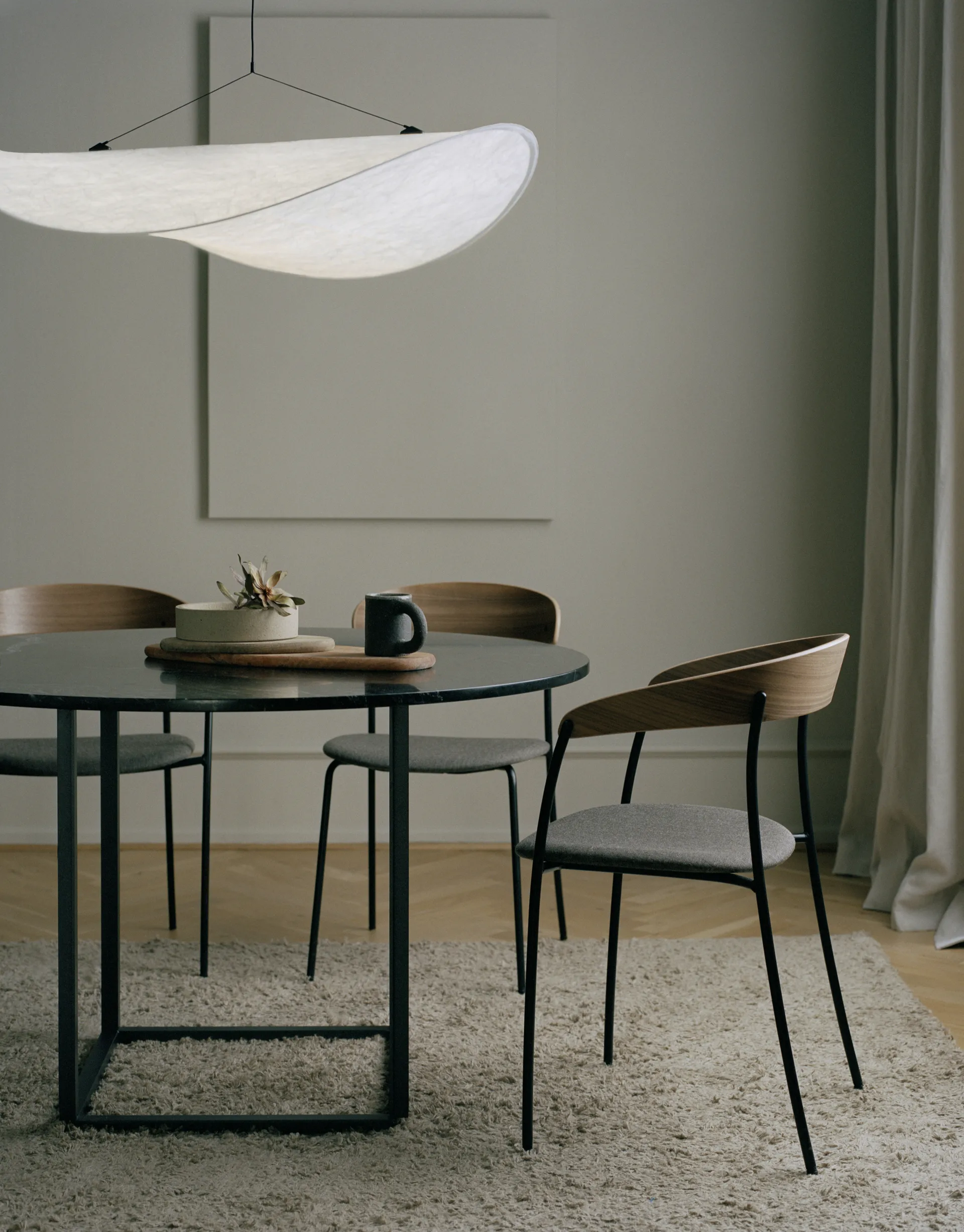 텐스 펜던트 조명, White 120cm New Works | 뉴웍스