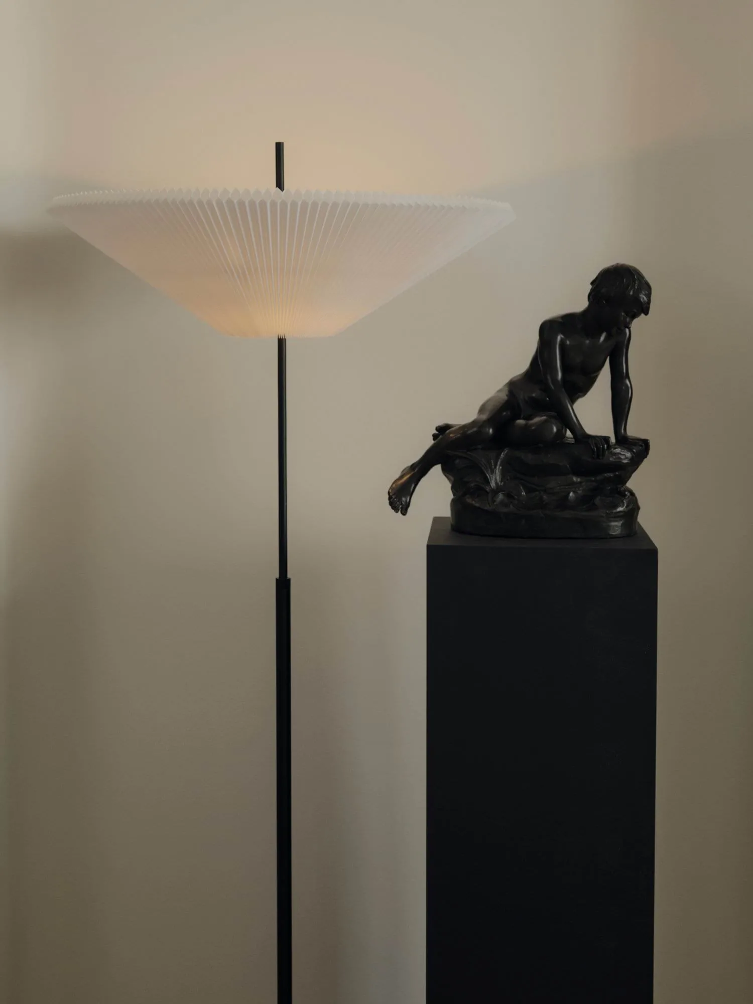 네브라 플로어 조명, White (vit), 150 cm New Works | 뉴웍스