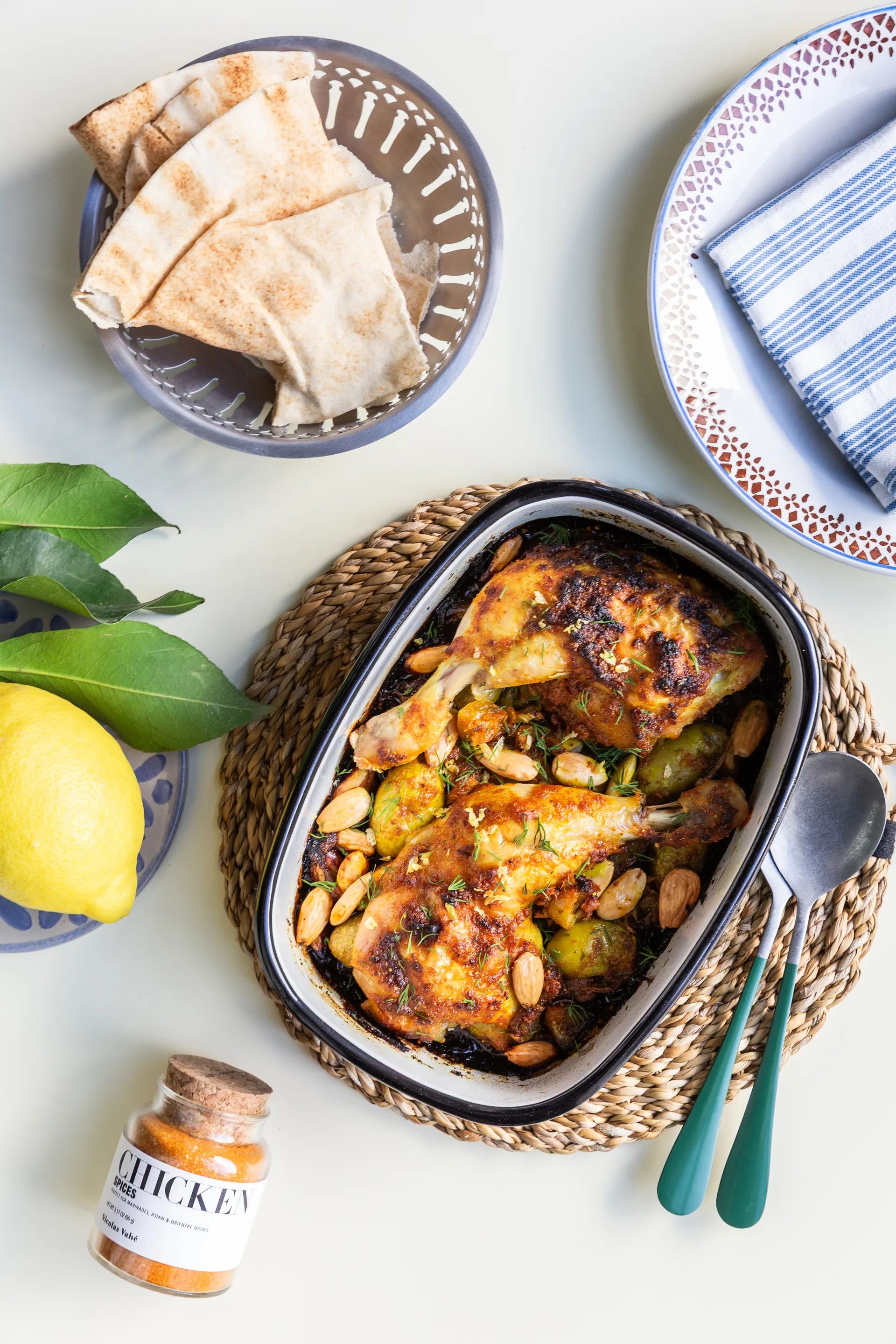 Nicolas Vahé 빵 바구니 2개 세트, Antique silver finish Nicolas Vahé | 니콜라스 바헤