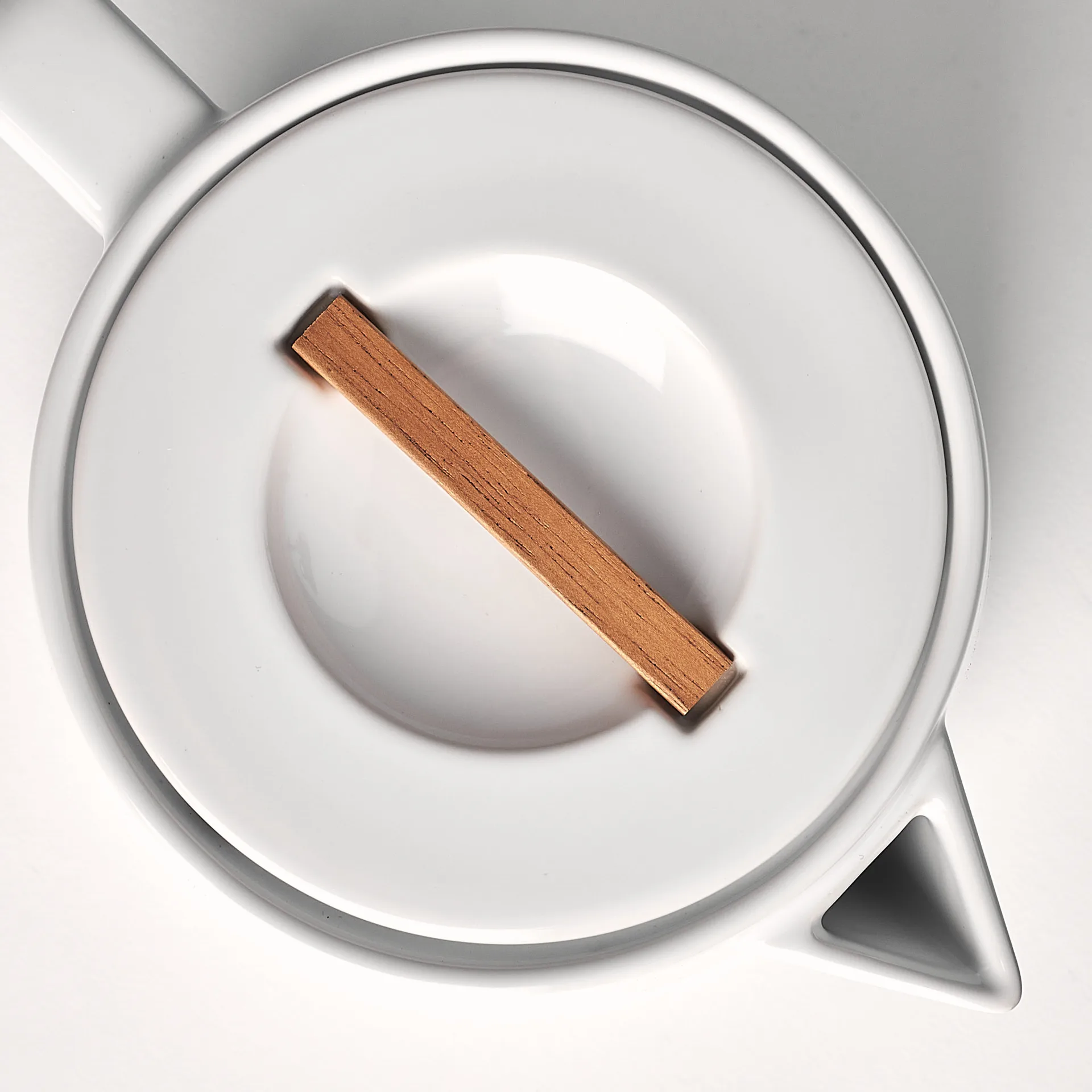 라인즈 티팟 1.5 리터, white NJRD | 니오르