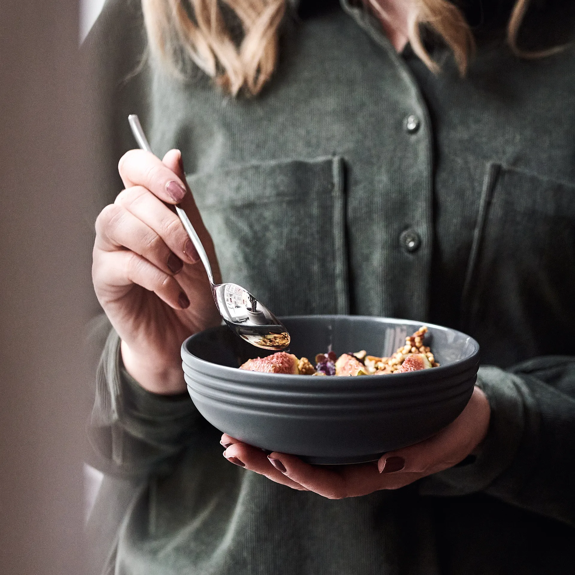 라인즈 보울 Ø16 cm, dark grey NJRD | 니오르