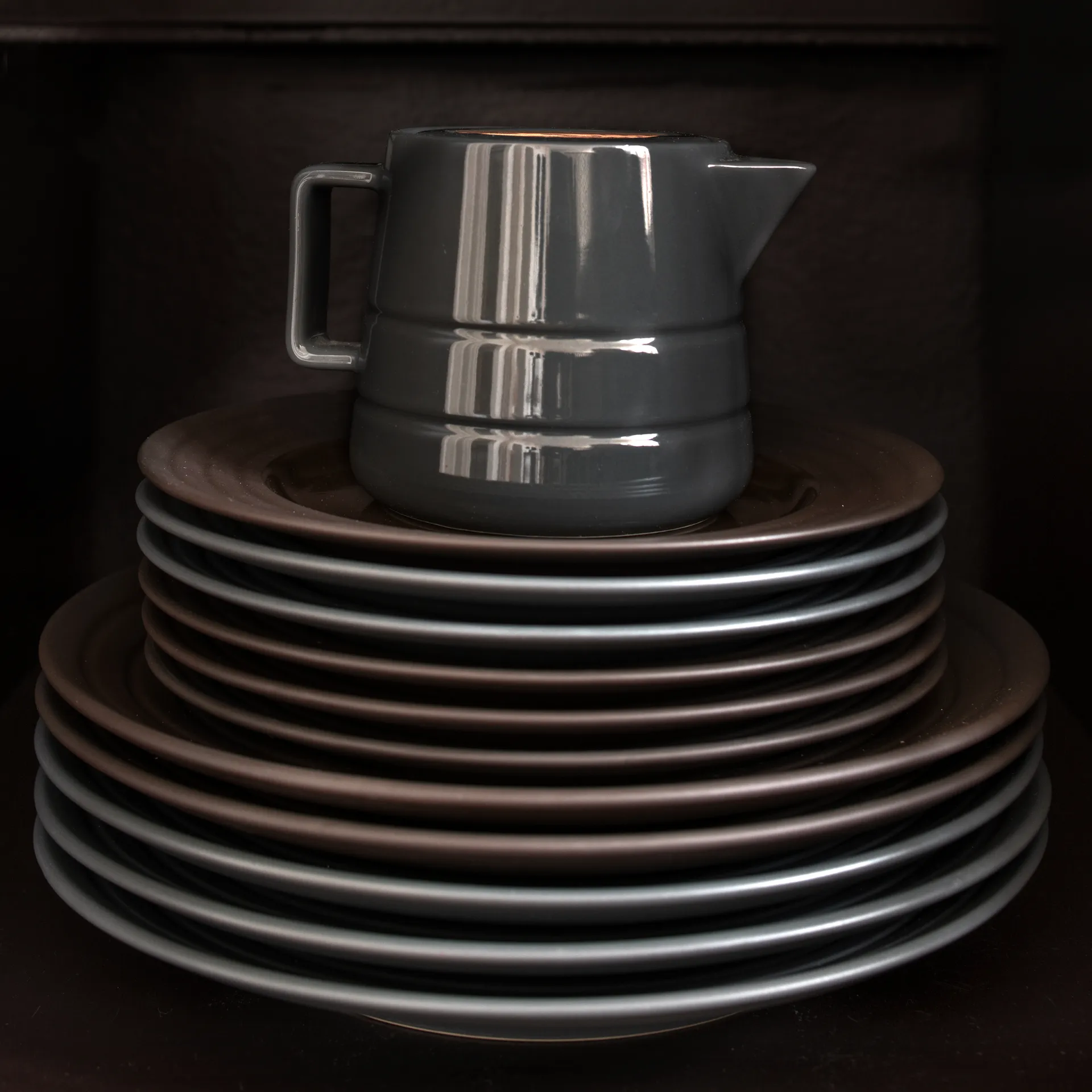 라인즈 접시 Ø27 cm 6개 세트, brown NJRD | 니오르