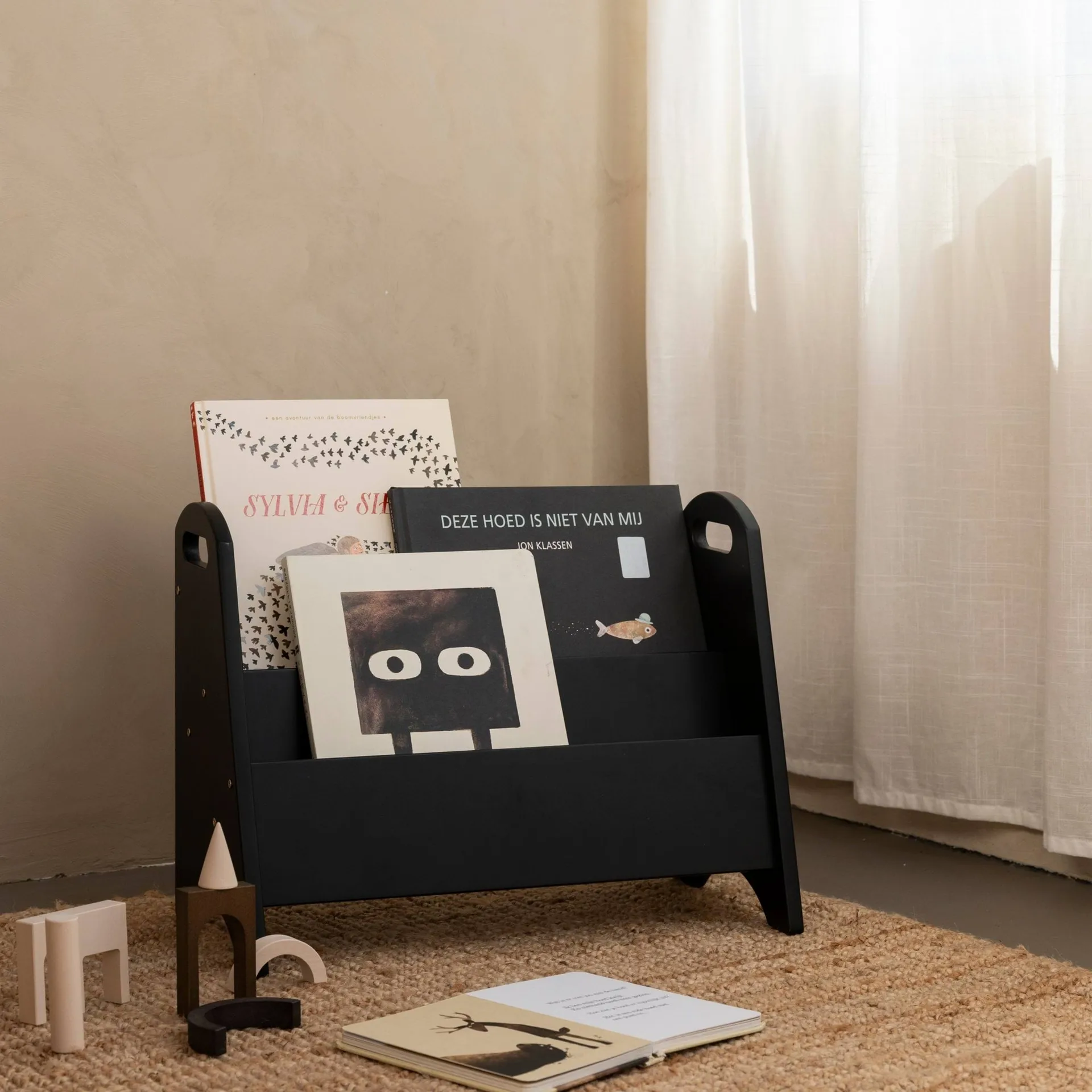 Book holder 어린이용 책장, Black Nofred