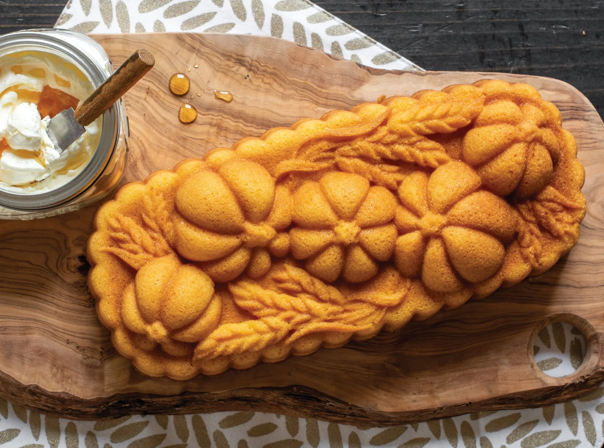 Nordic Ware Wheat & Pumpkin 브레드 틴 1,4 L, Bronze Nordic Ware | 노르딕 웨어