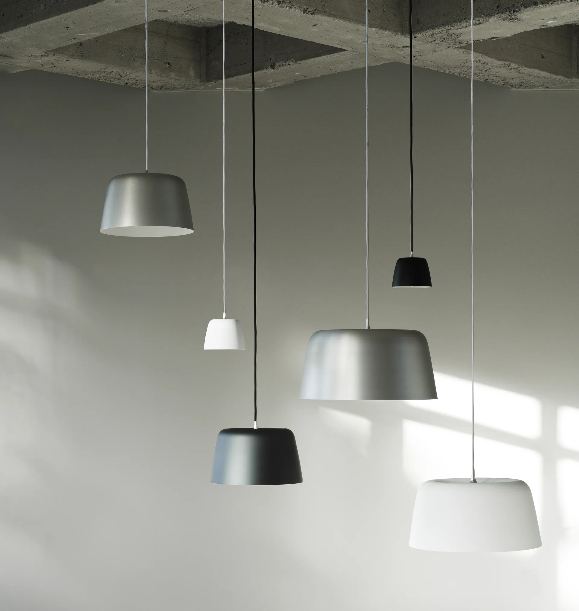 텁 펜던트 조명 Ø13 cm, White Normann Copenhagen | 노만코펜하겐