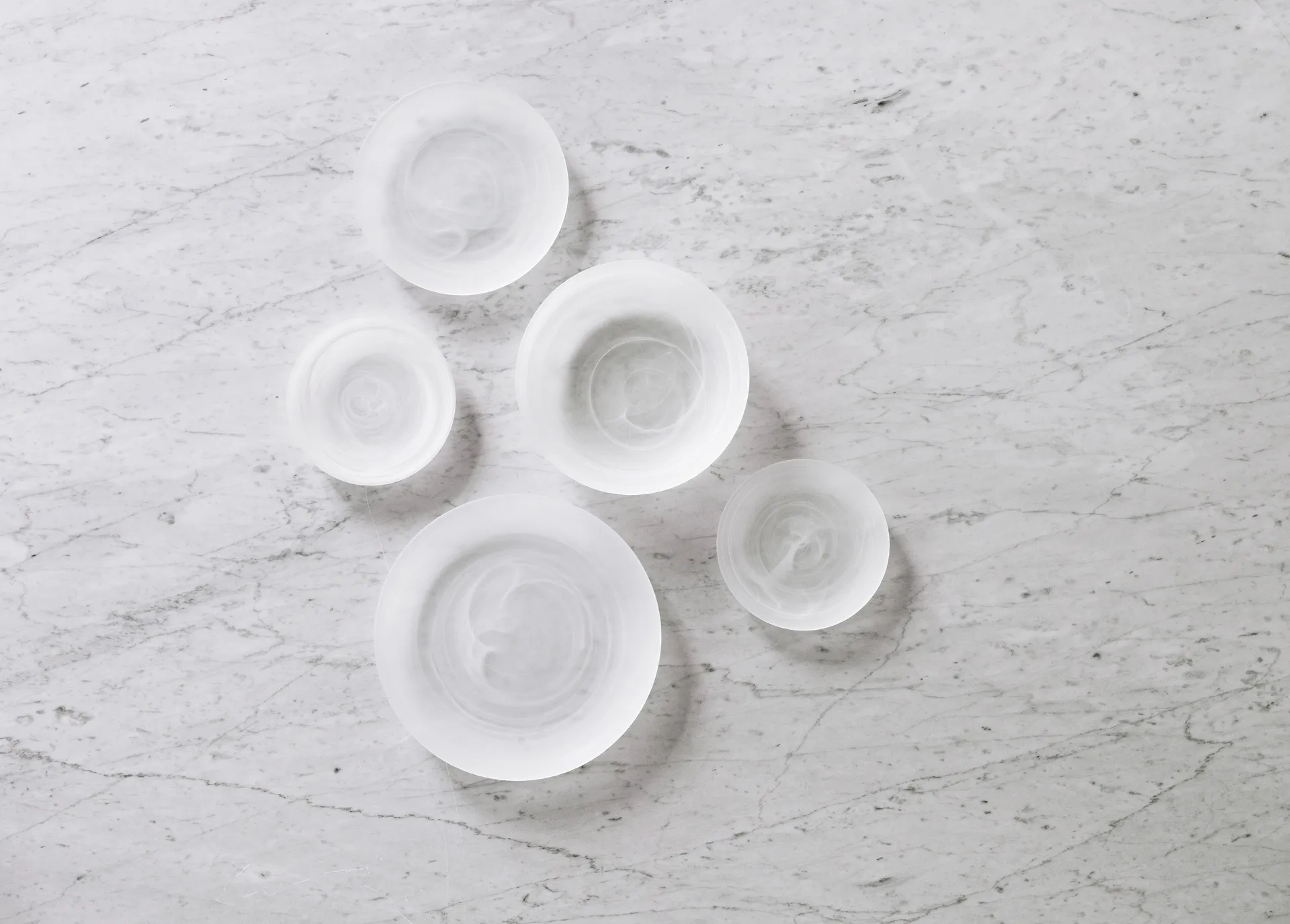 코스믹 스몰 플레이트 Ø16 cm, White Normann Copenhagen | 노만코펜하겐