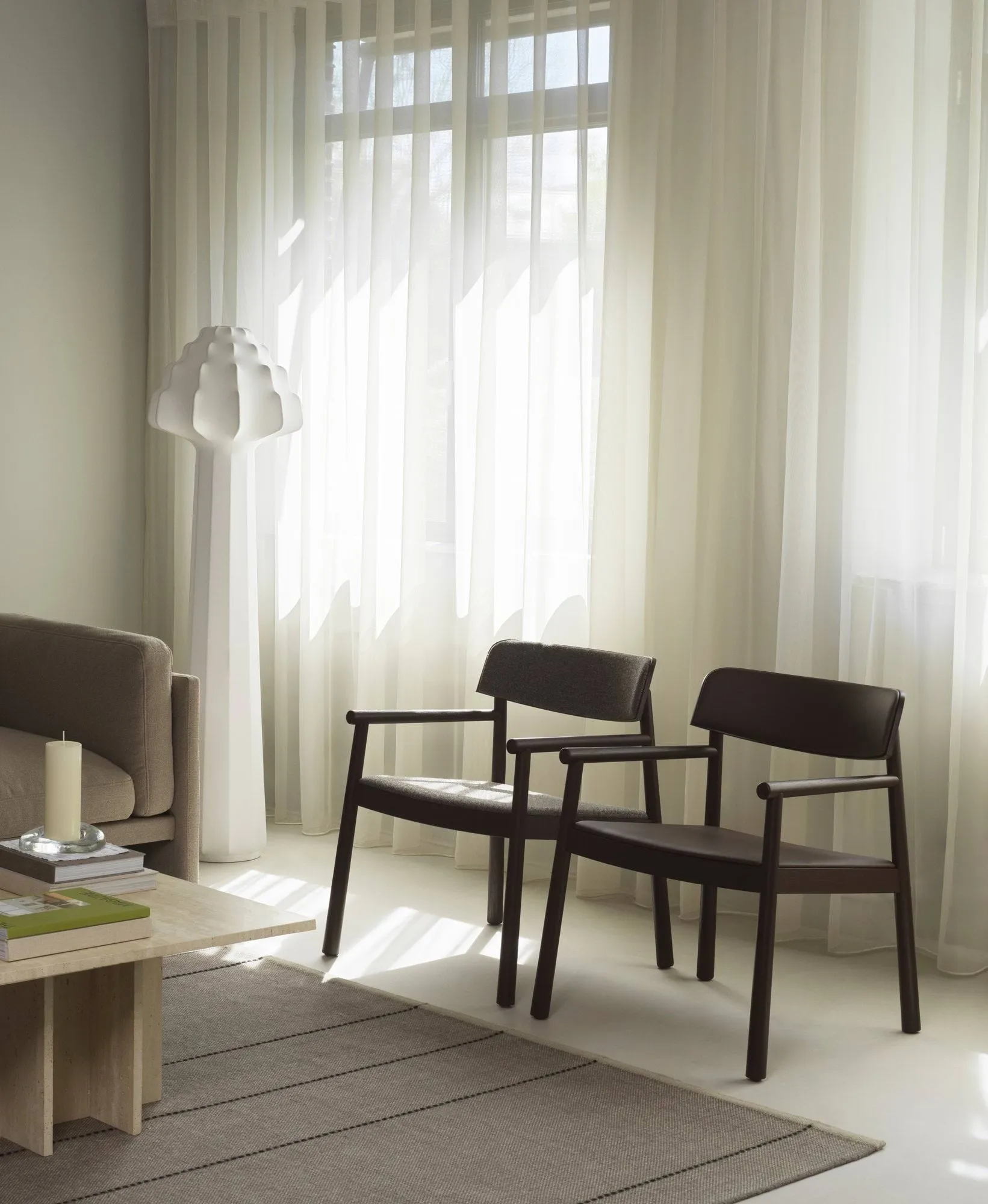 팀브 암체어 42 cm, Brown Ash Normann Copenhagen | 노만코펜하겐