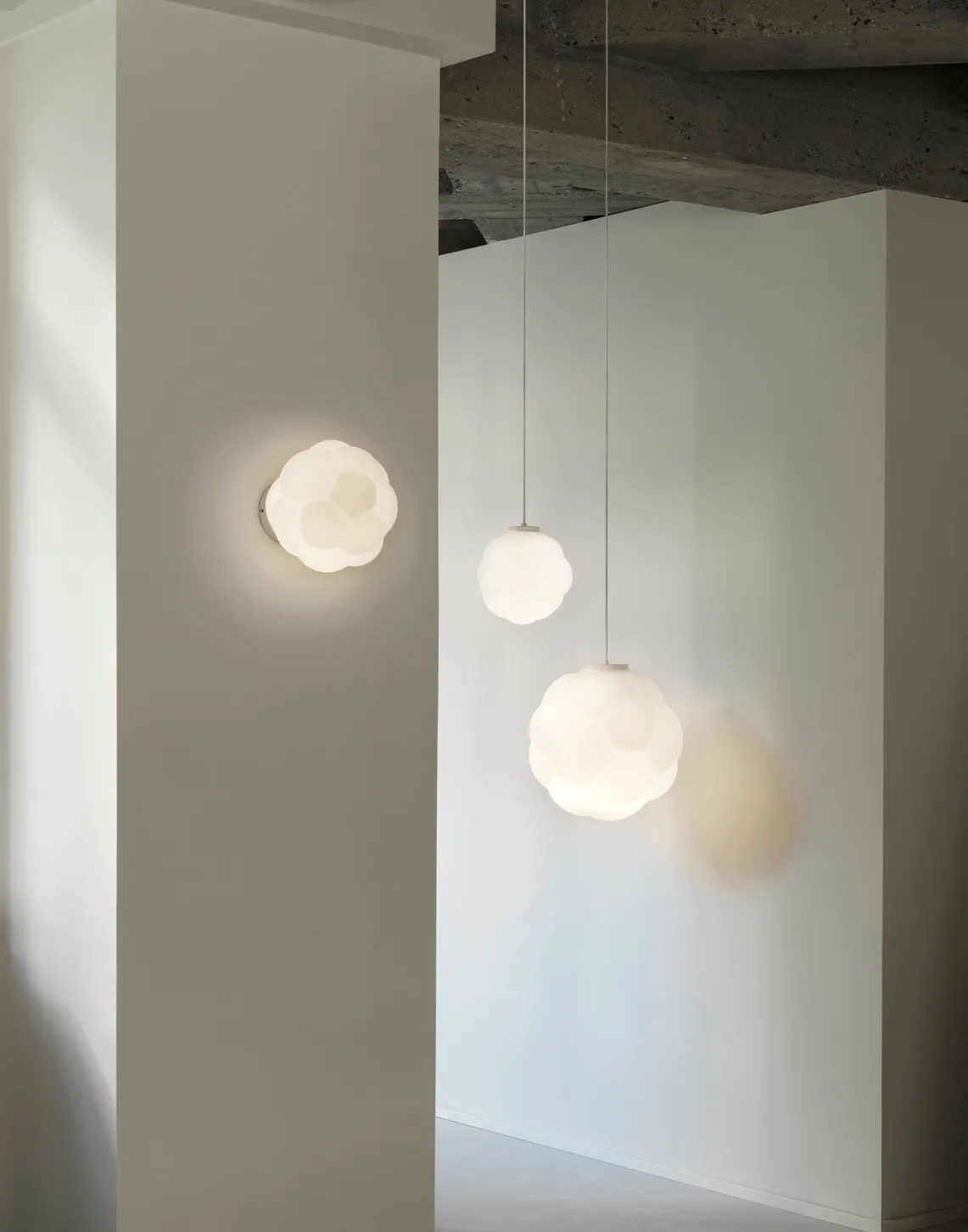 버바 천장 조명 Ø42x45 cm, White Normann Copenhagen | 노만코펜하겐