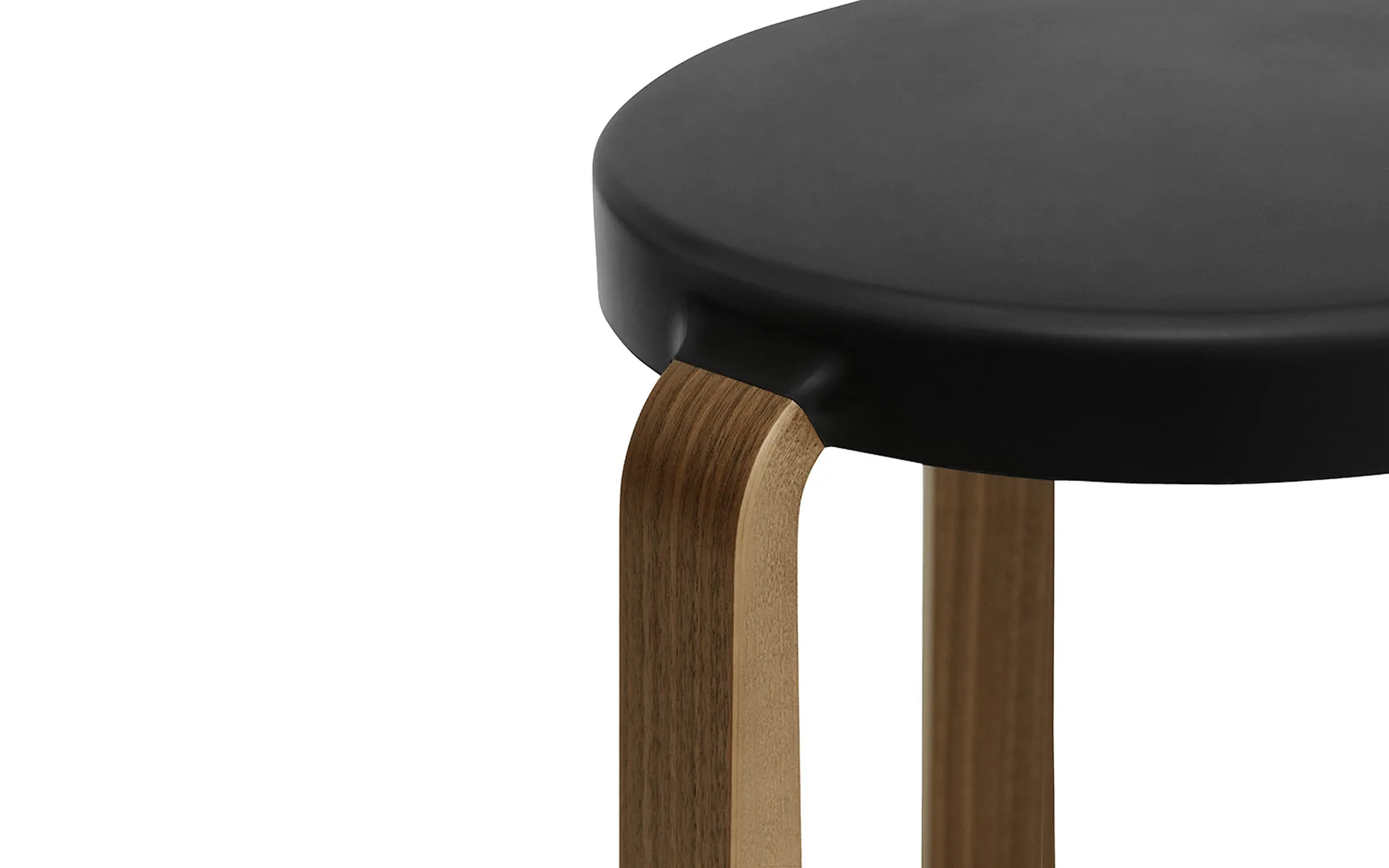탭 스툴 43 cm, Black, Walnut Legs Normann Copenhagen | 노만코펜하겐