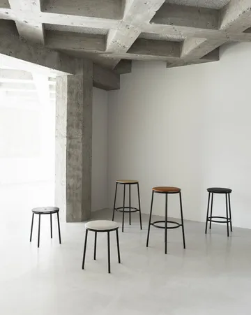 서카 스툴 45 cm - Black Aluminium - Normann Copenhagen | 노만코펜하겐
