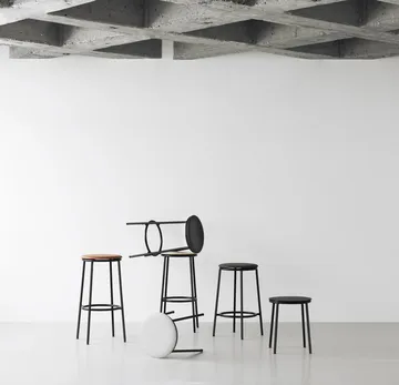 서카 스툴 45 cm - Black Aluminium - Normann Copenhagen | 노만코펜하겐