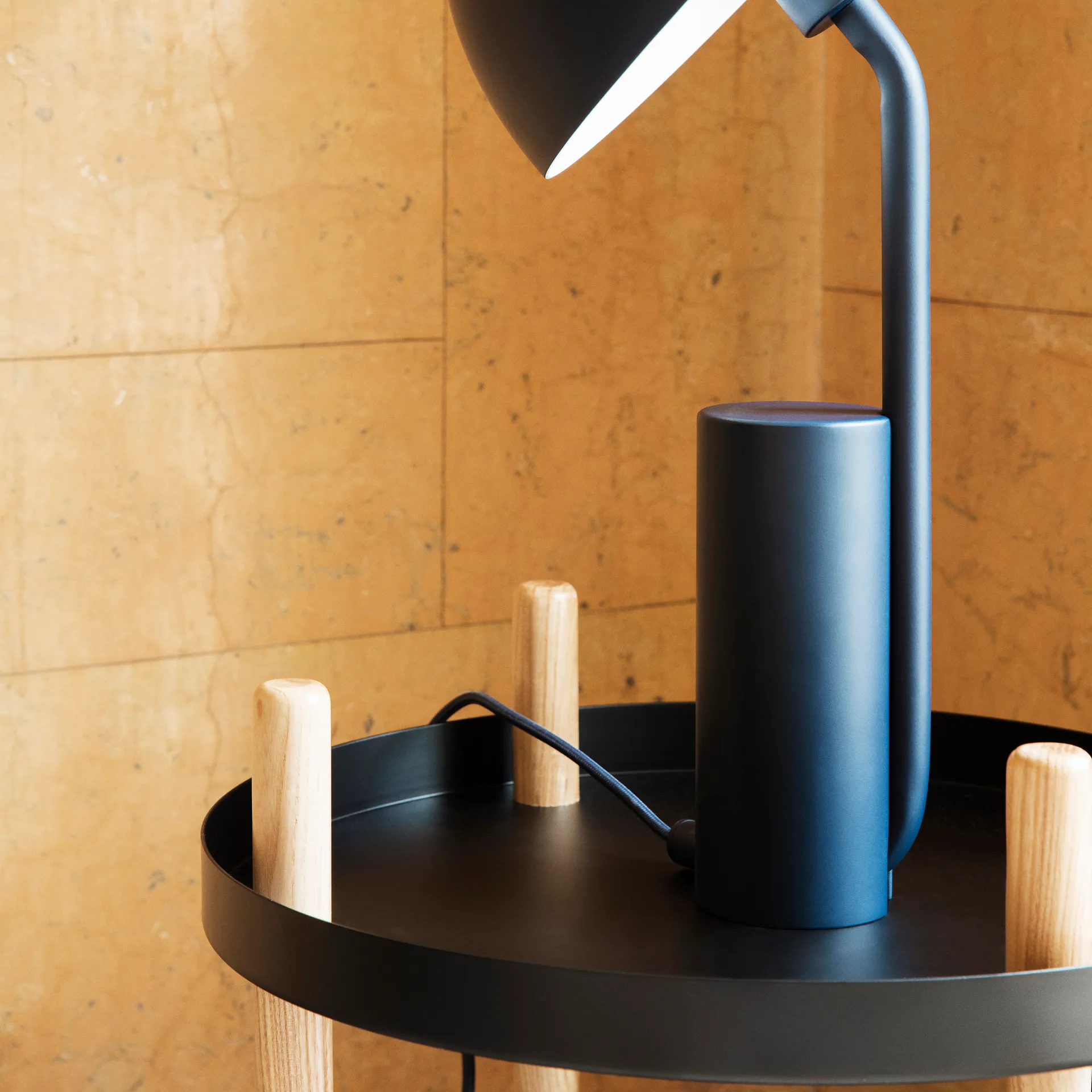 블록테이블 Ø45 cm, black Normann Copenhagen | 노만코펜하겐