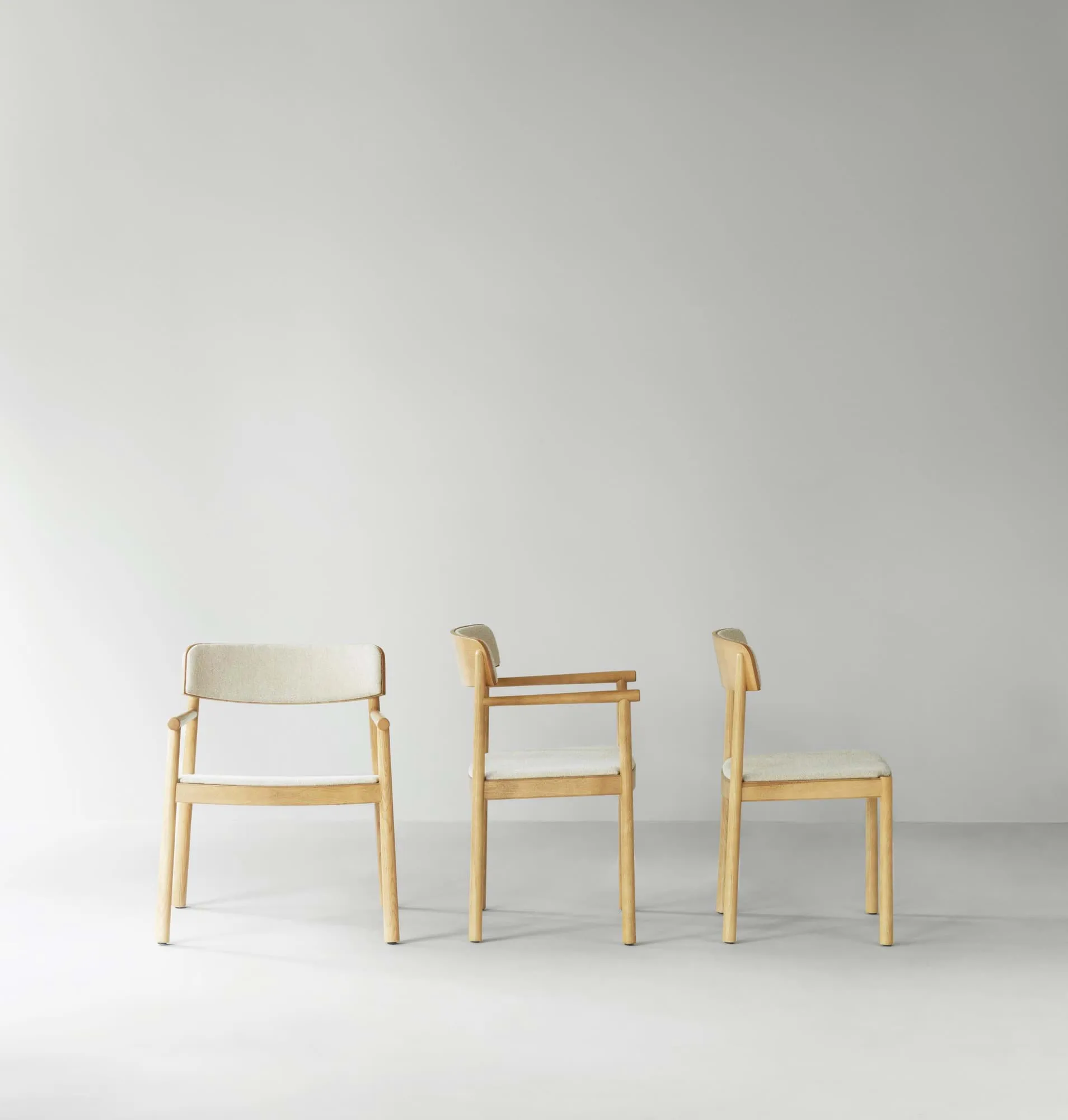 팀브 암체어 46 cm, Tan Ash-Hallingdal 220 Normann Copenhagen | 노만코펜하겐