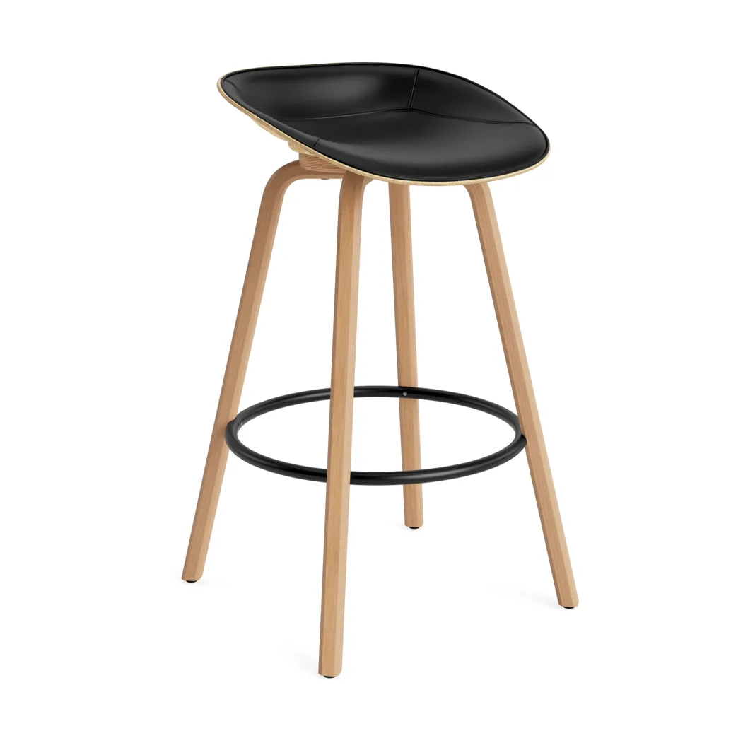 매트 바 스툴 75 cm 전면 업홀스터리, Ultra 41599-hemp-beech-black steel Normann Copenhagen | 노만코펜하겐