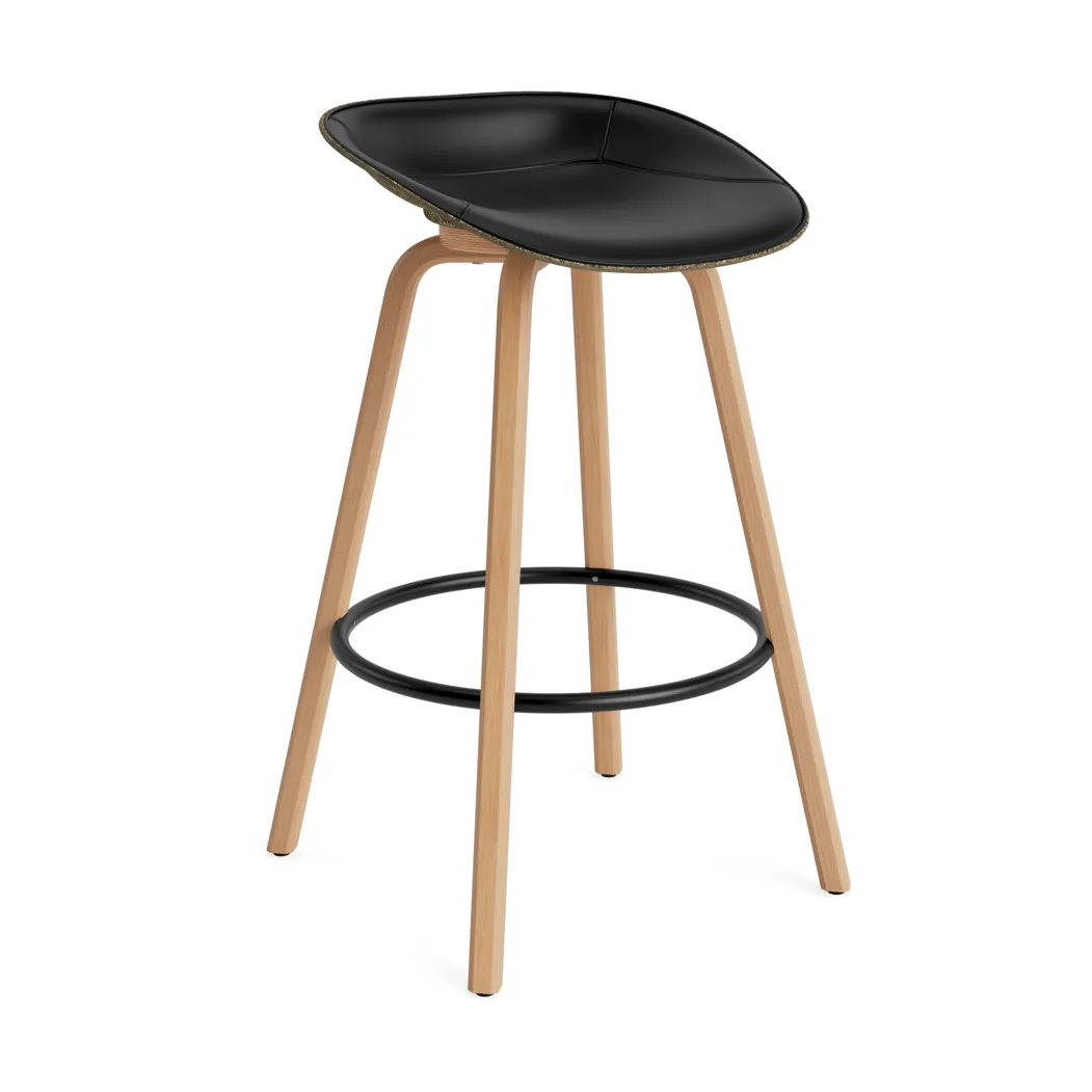 매트 바 스툴 75 cm 전면 업홀스터리, Ultra 41599-seaweed-beech-black steel Normann Copenhagen | 노만코펜하겐
