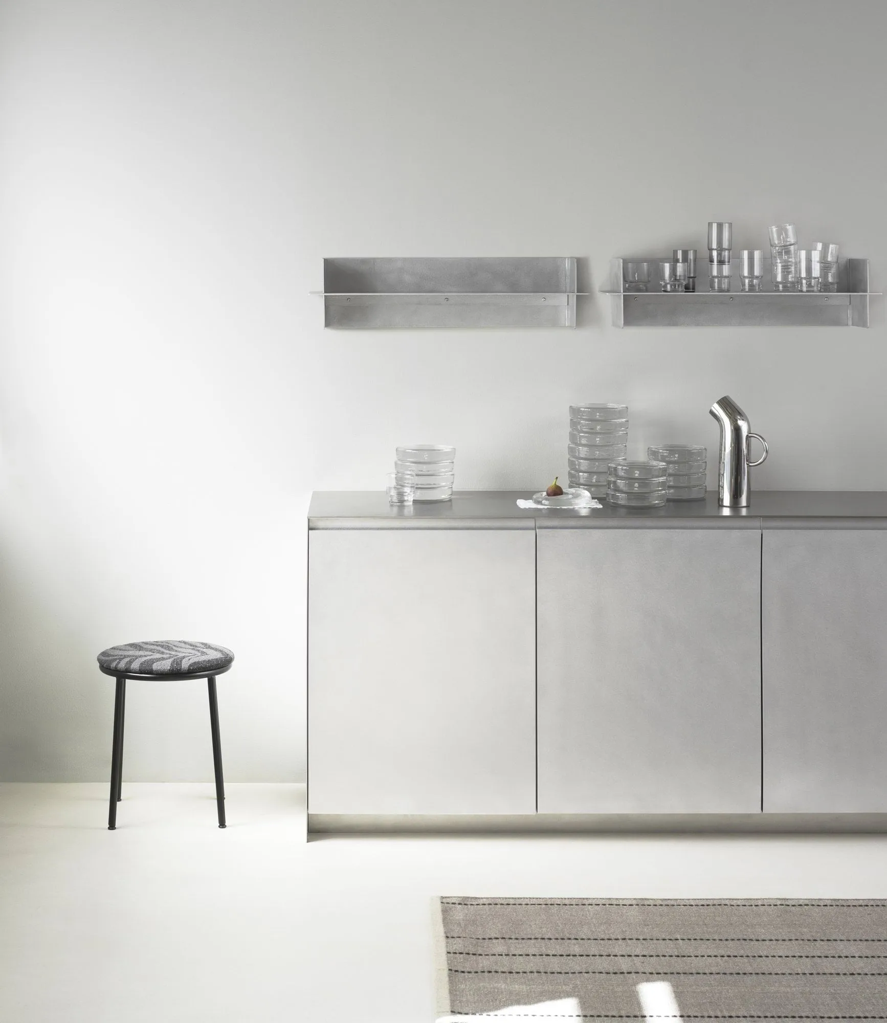 알루 선반 80 cm, Aluminium Normann Copenhagen | 노만코펜하겐