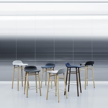 폼 바 스툴 오크나무 레그 - black - Normann Copenhagen | 노만코펜하겐