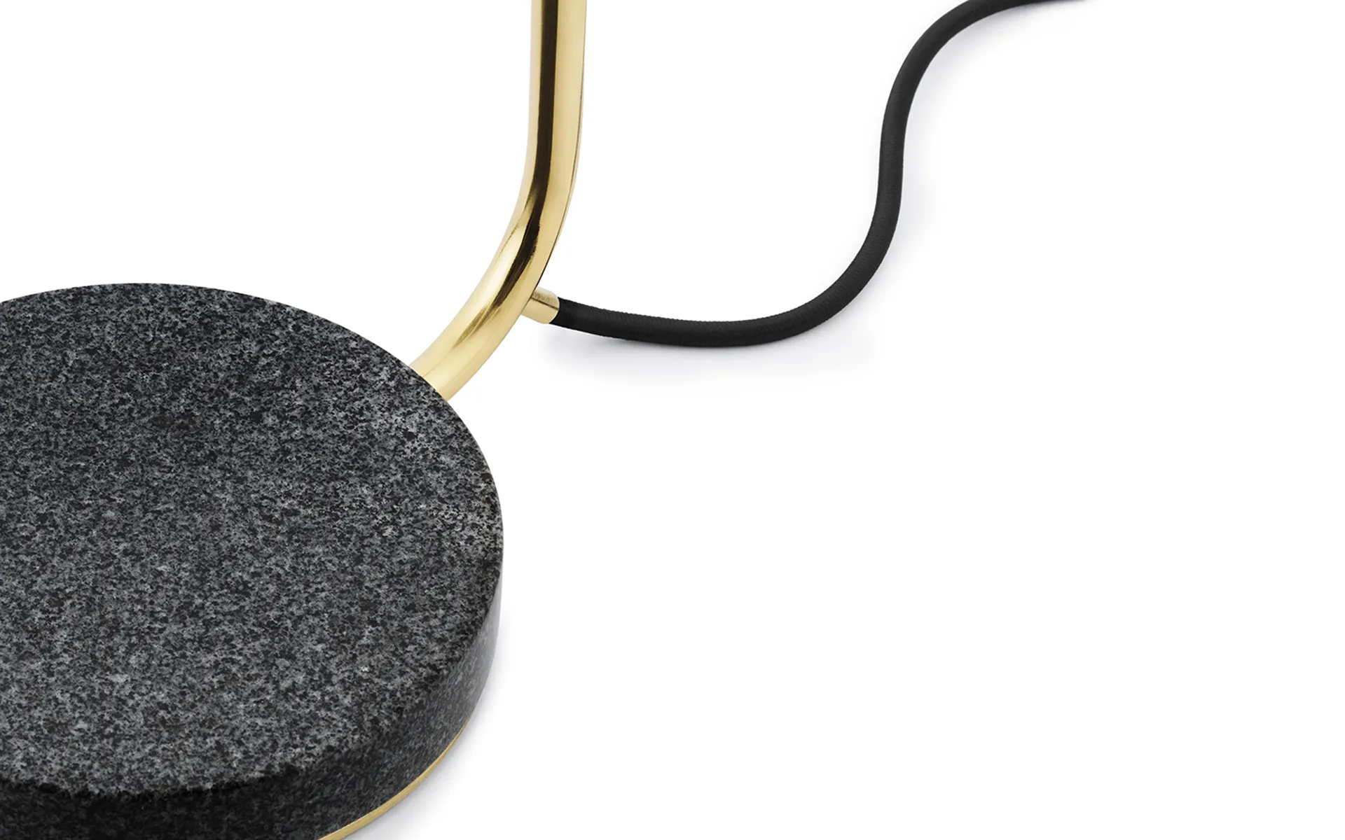 그랜트 테이블 조명, Brass - Ø17.5 cm Normann Copenhagen | 노만코펜하겐