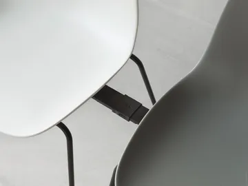 Form 스태커블 체어 black legs 2개 세트, White - undefined - Normann Copenhagen | 노만코펜하겐
