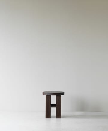Fyr stool 45 cm - Dark brown - Normann Copenhagen | 노만코펜하겐