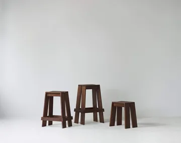 Let 렛 바 스툴 65 cm - Brown Stained Ash - Normann Copenhagen | 노만코펜하겐