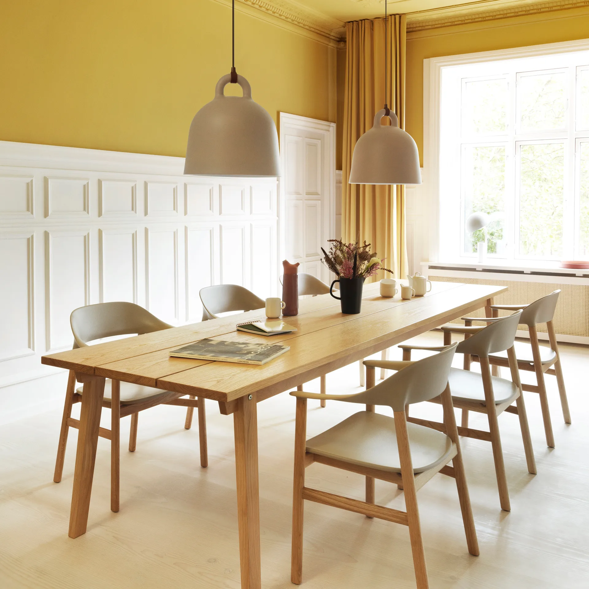 벨 펜던트 조명 샌드, Medium Ø42 cm Normann Copenhagen | 노만코펜하겐