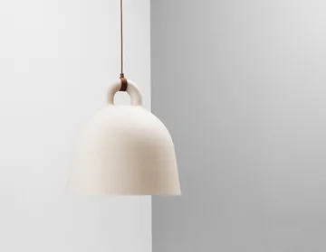 벨 펜던트 조명 샌드 - Medium Ø42 cm - Normann Copenhagen | 노만코펜하겐