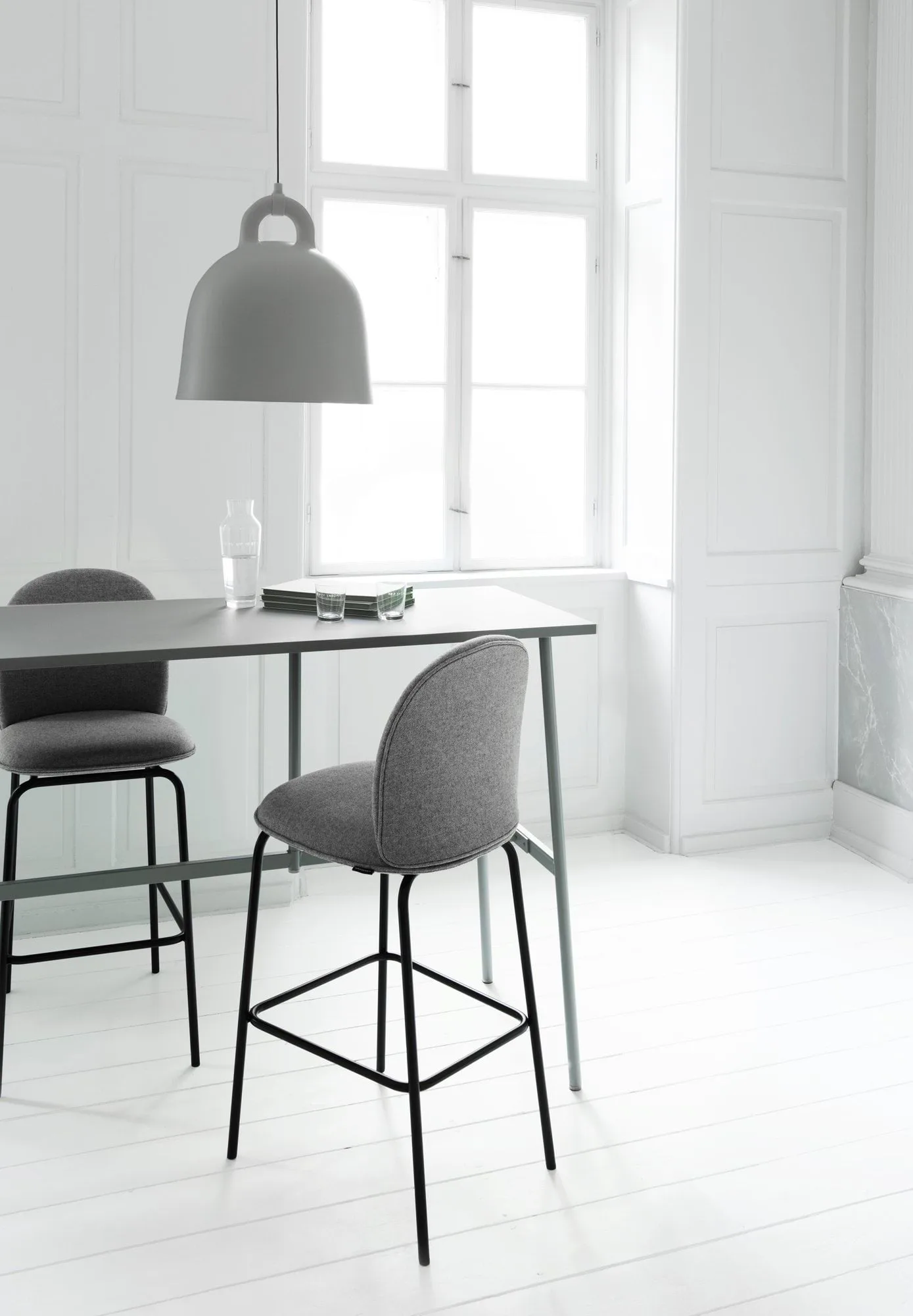 벨 펜던트 조명 그레이, Medium Ø42 cm Normann Copenhagen | 노만코펜하겐