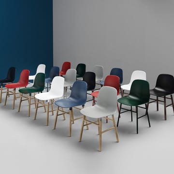 폼 스툴 - Red, oak legs - Normann Copenhagen | 노만코펜하겐