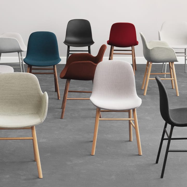 폼 스툴, Red, oak legs Normann Copenhagen | 노만코펜하겐