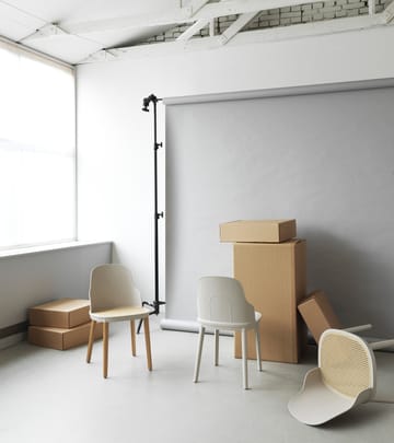 알레즈 몰디드 위커 의자 - Warm Grey-oak - Normann Copenhagen | 노만코펜하겐