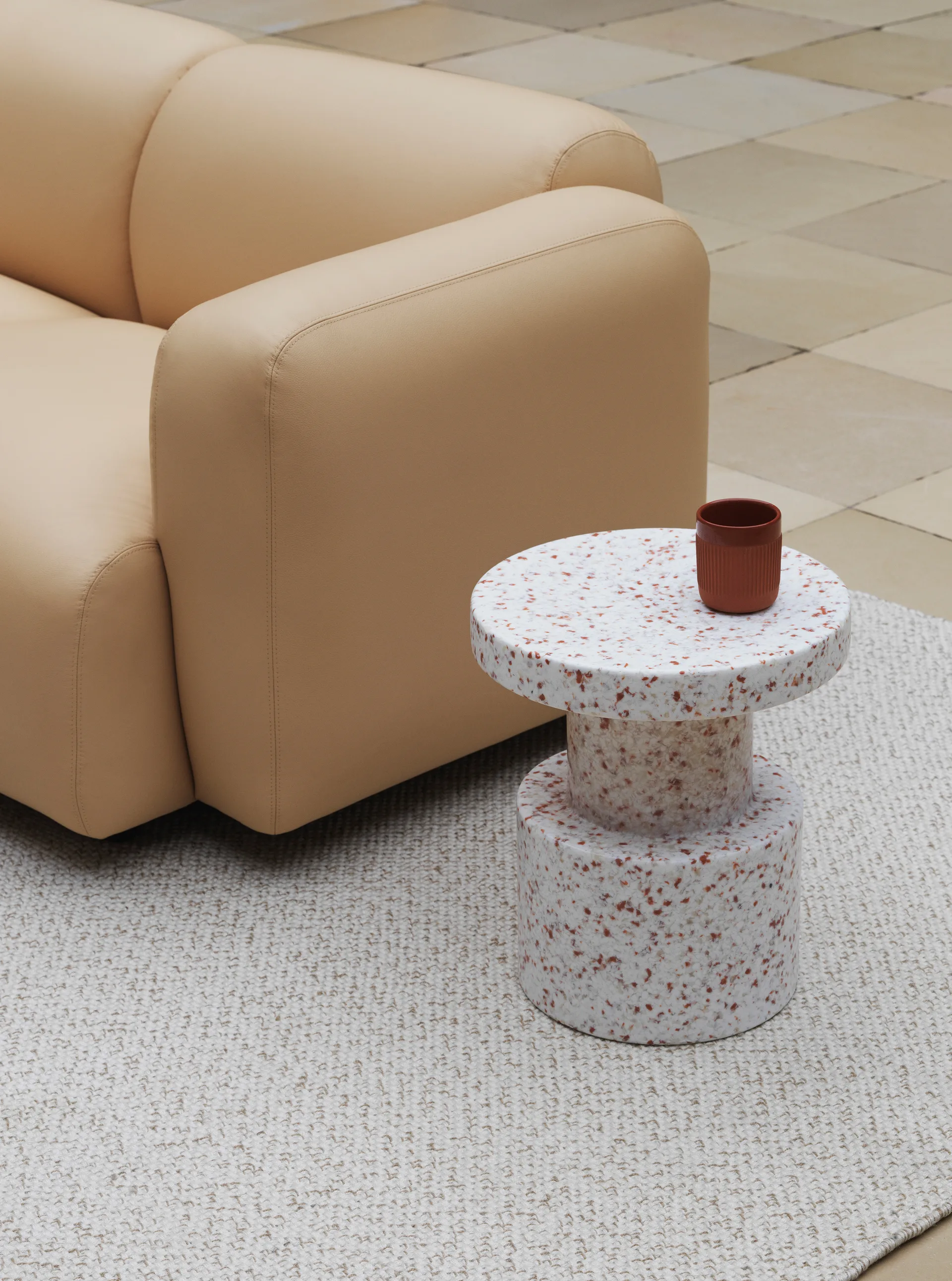 비트 스툴, White Normann Copenhagen | 노만코펜하겐