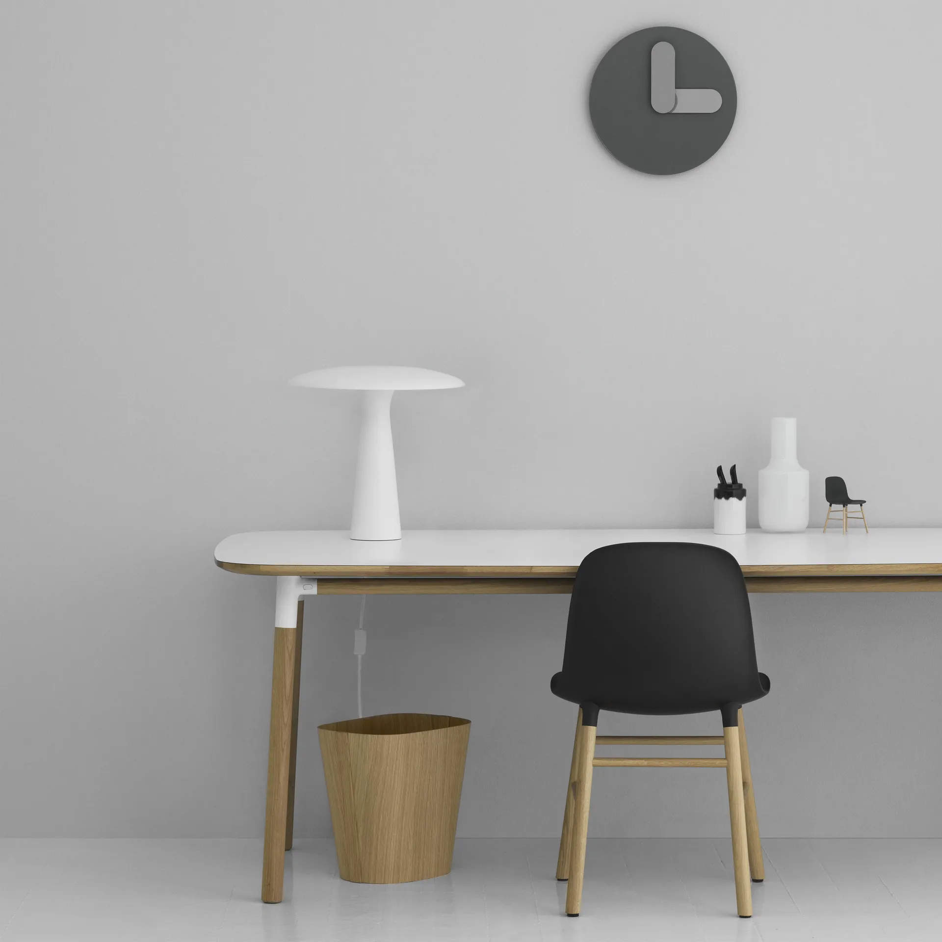 셸터 테이블 조명, white Normann Copenhagen | 노만코펜하겐