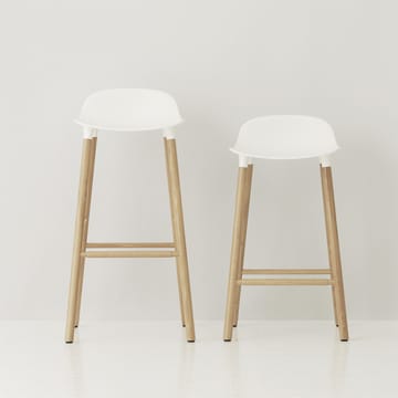 폼 바 스툴 오크나무 레그 - white - Normann Copenhagen | 노만코펜하겐