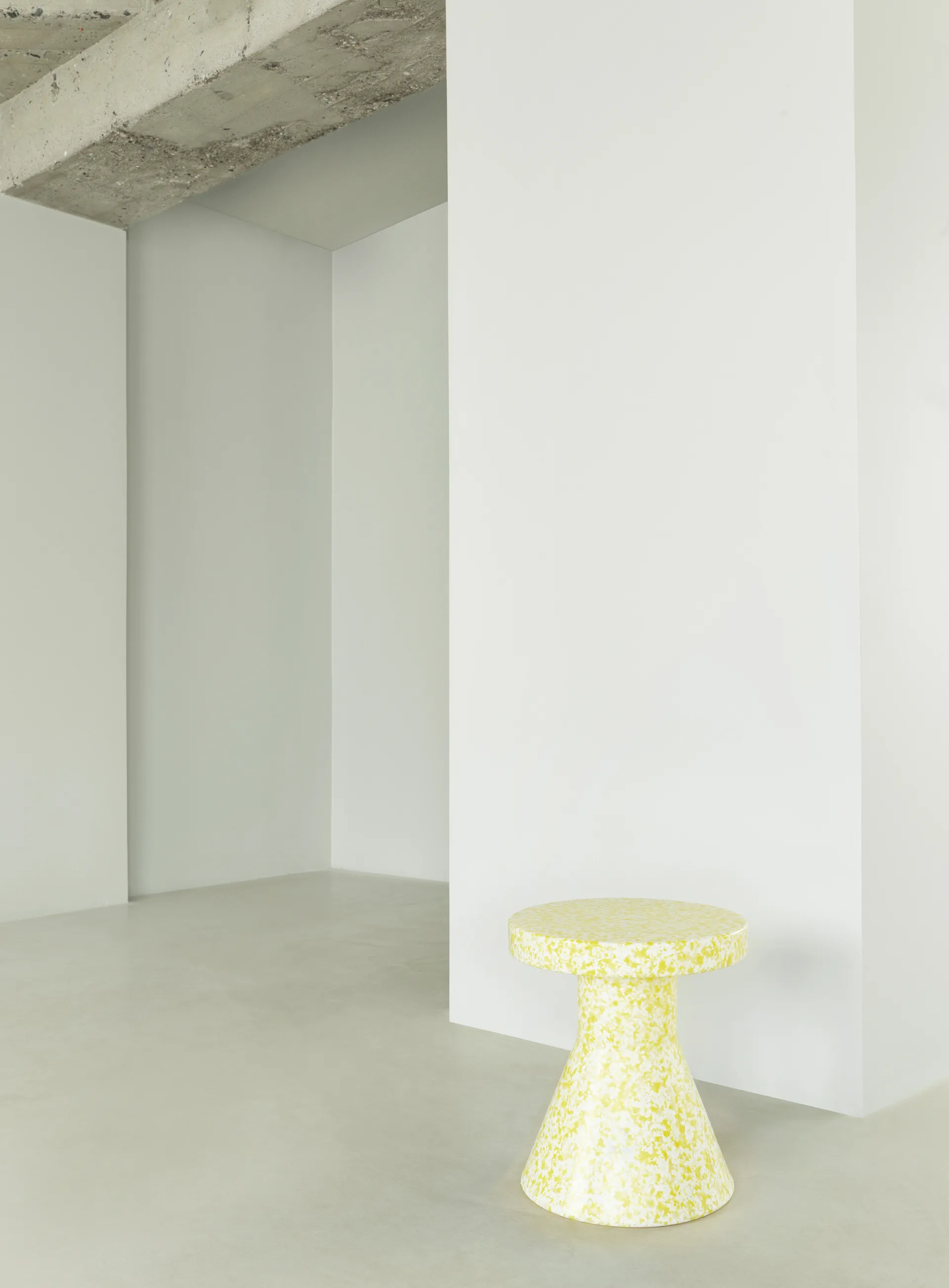 비트 콘 라운드 스툴, Yellow, Ø36x42 cm Normann Copenhagen | 노만코펜하겐