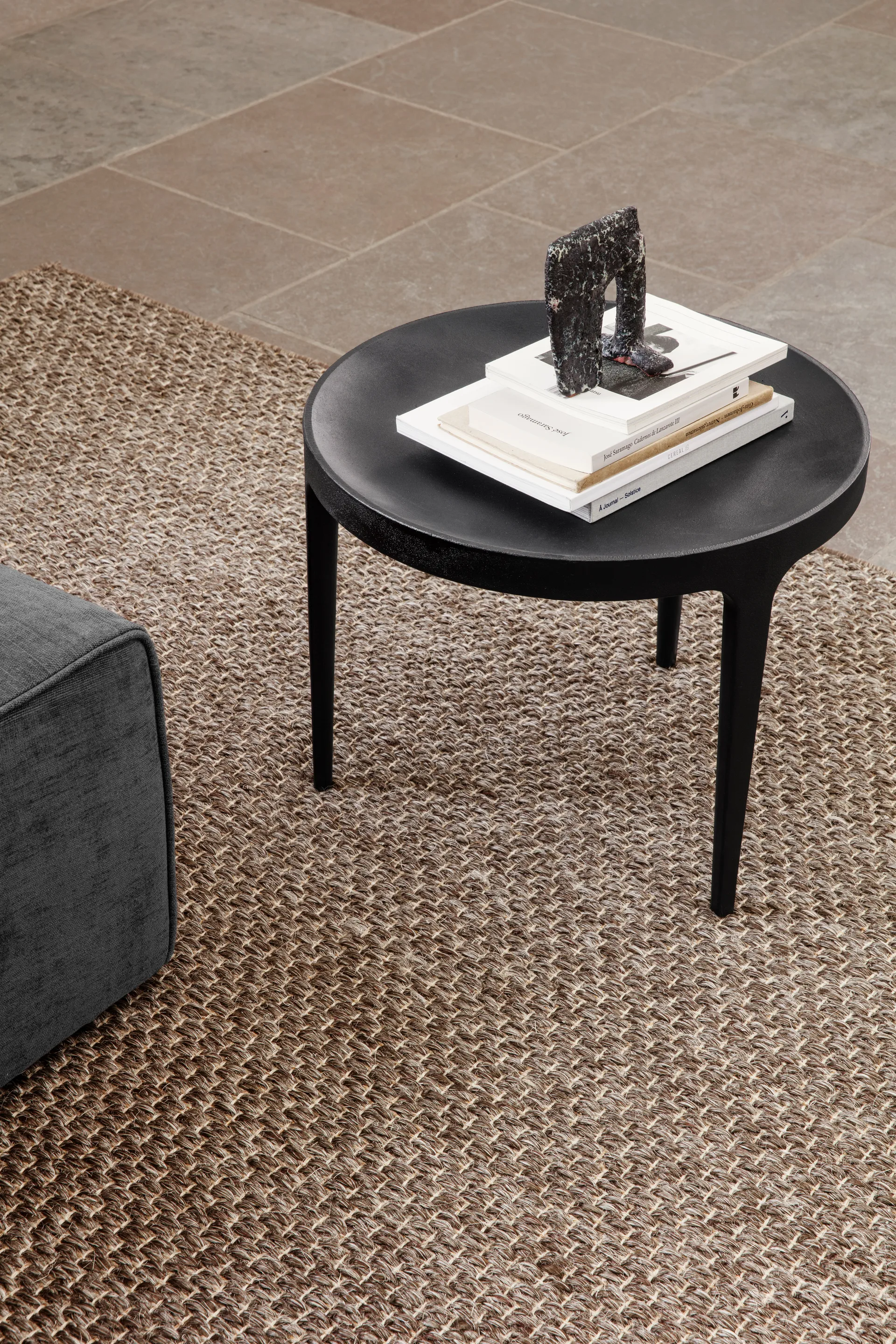 고스트 커피 테이블 로우, Black NORR11