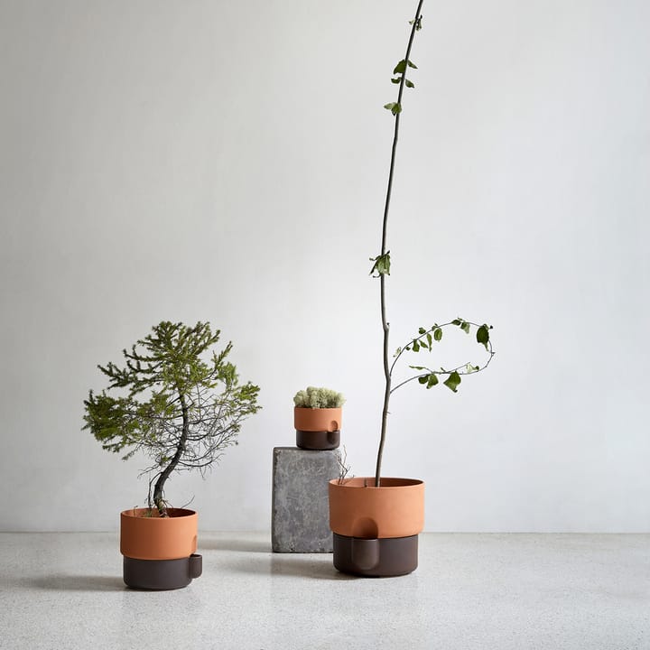 오아시스 자동 급수 화분 미듐 Ø20,5 cm, terracotta-darkbrown Northern | 노던