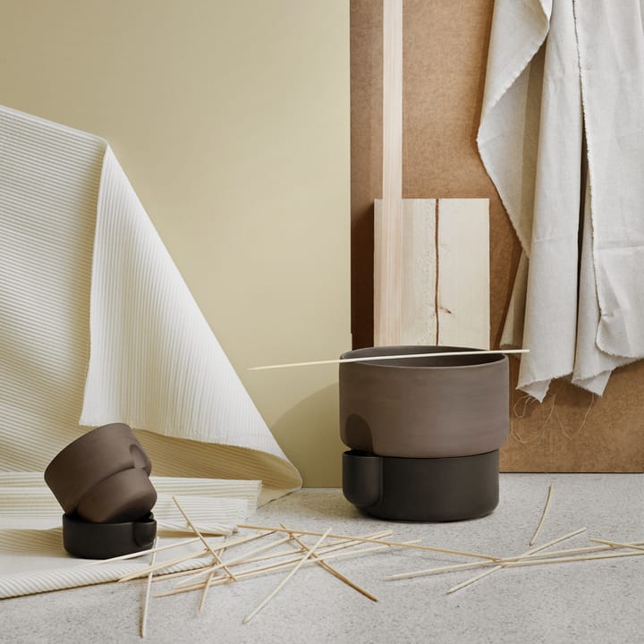 오아시스 자동 급수 화분 라지 Ø27.5 cm, Dark brown Northern | 노던