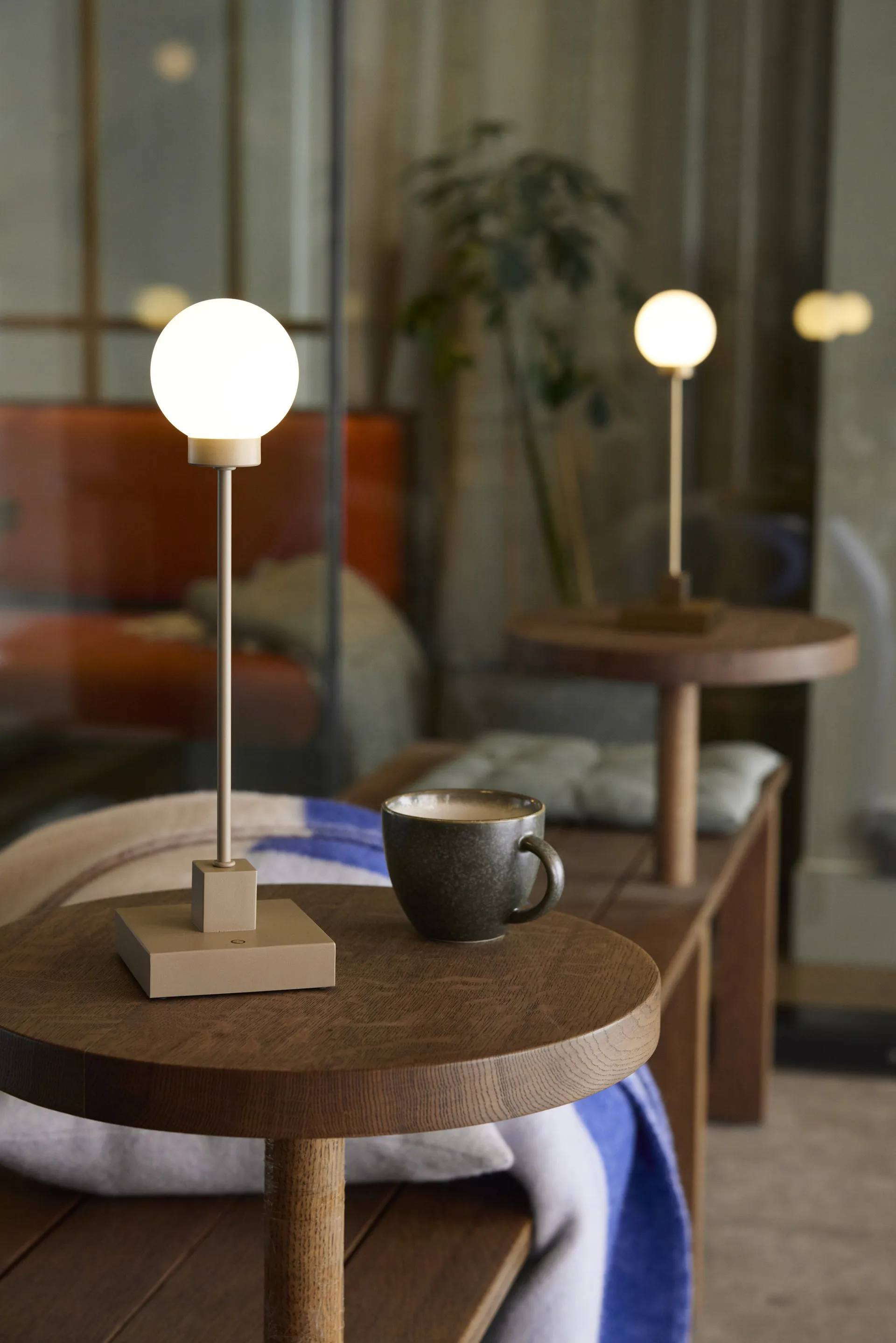 스노우볼 무선 테이블 조명 33 cm, Brass Northern | 노던