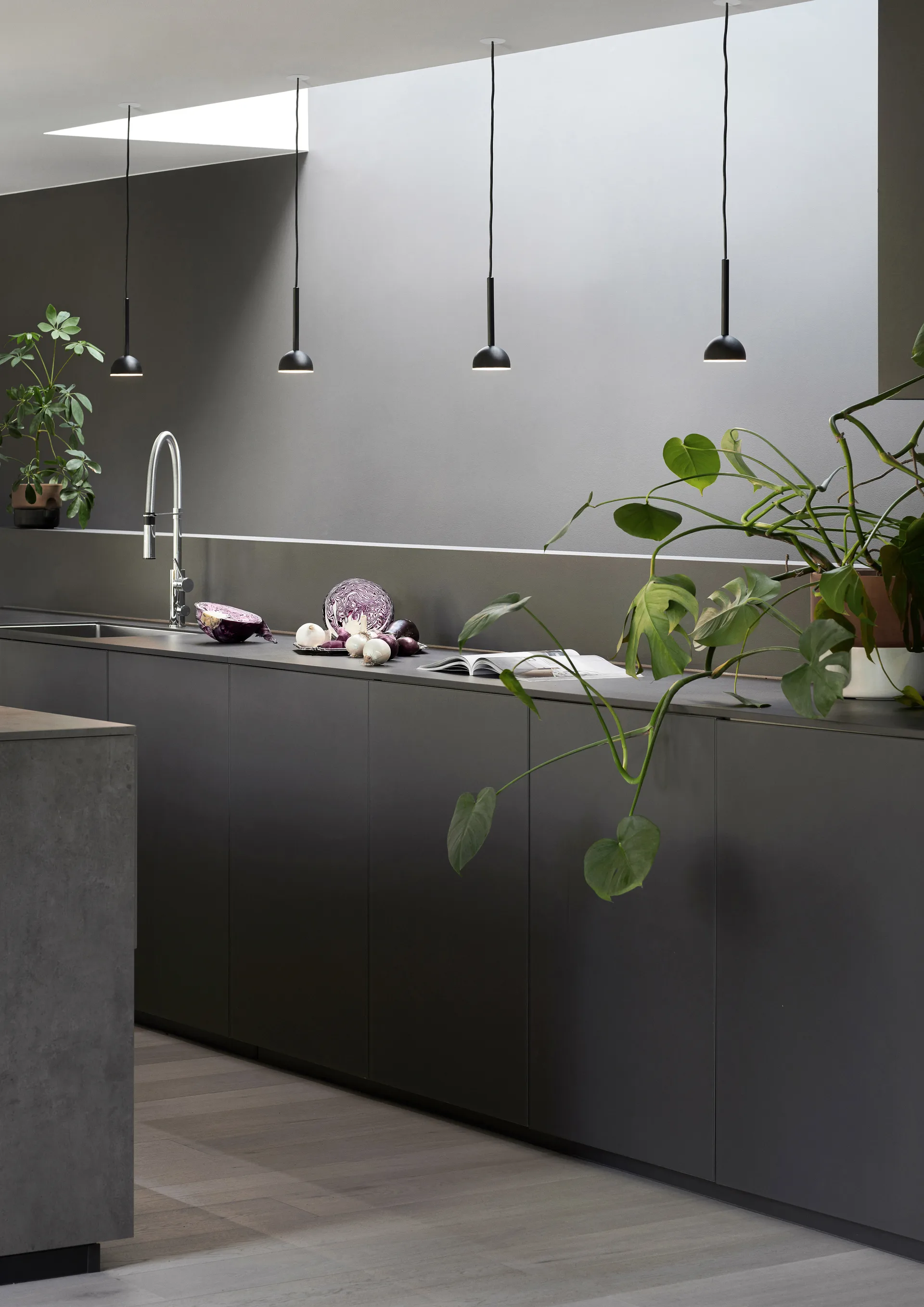 블러쉬 펜던트 조명, Black matt Northern | 노던